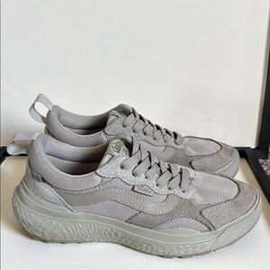 Vans Men's Light Gray Sneakers